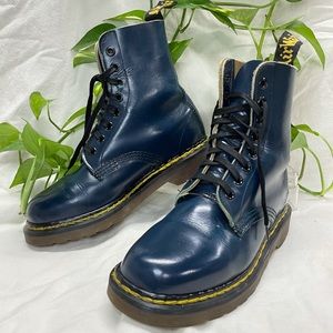 MIE 80’s Shellys of London x Dr Martens 1460 Boots